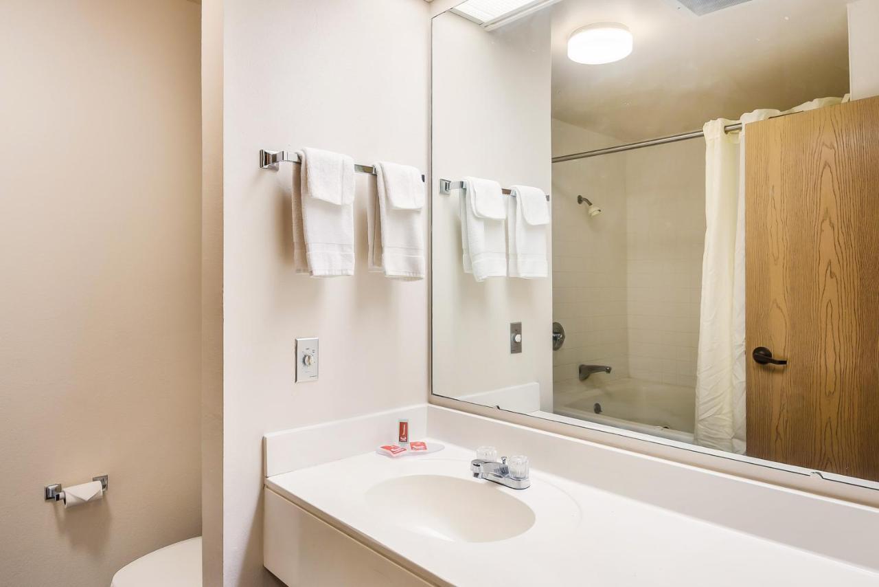 Econo Lodge Inn & Suites Peoria Illinois Exteriér fotografie