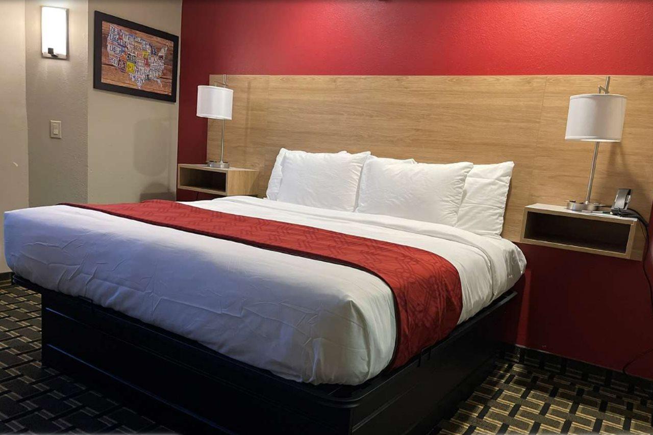 Econo Lodge Inn & Suites Peoria Illinois Exteriér fotografie