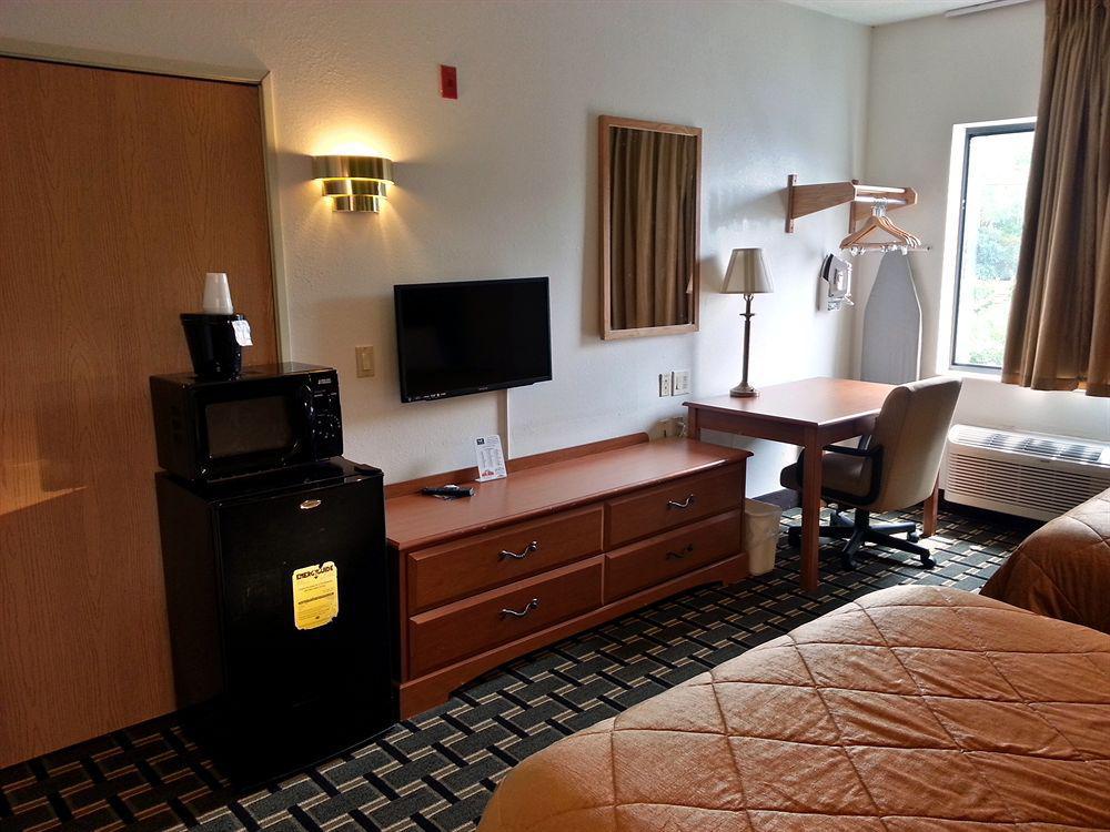 Econo Lodge Inn & Suites Peoria Illinois Exteriér fotografie